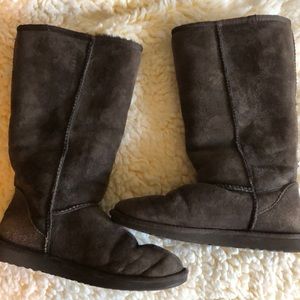 Chocolate brown tall Ugg boots